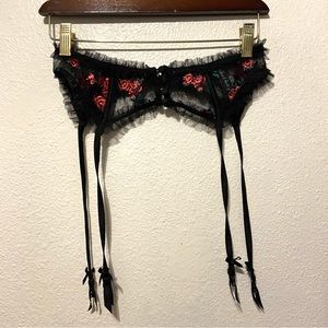 For Love and Lemons Black Lace Rose Print Rosebud Garter Belt Medium
